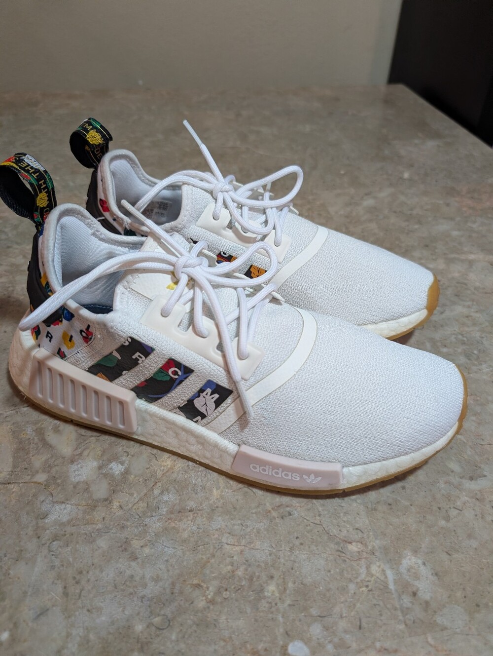 Adidas Originals NMD_R1 Cristal White Roses (2022) Women's Size 8.5 No Box